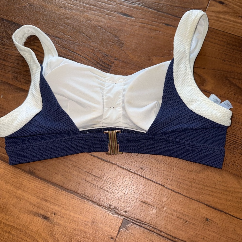Like New Yamamay Navy White Nautical Anchor Bikini Top Band 32 Small (B) - Picture 4 of 6